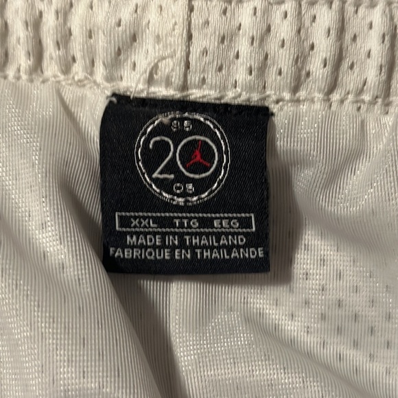 Retro Jumpman Jordan 2005 XXL Shorts Red White 20th Anniversary - Picture 3 of 5